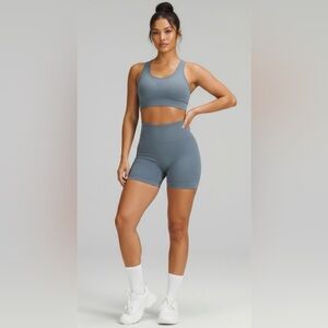 Ribbed Seamless Workout Shorts - High Waisted Scrunch